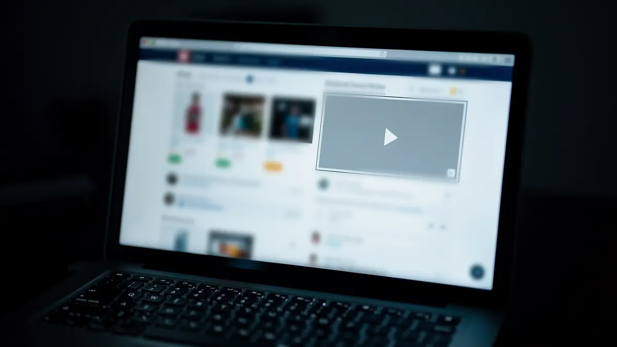 È stato online tre giorni, poi è sparito
